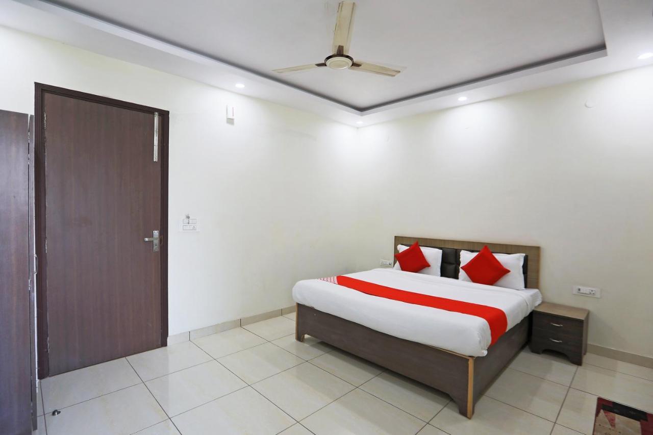 Oyo 48501 Dayal Regency Hotel Hapur Ngoại thất bức ảnh