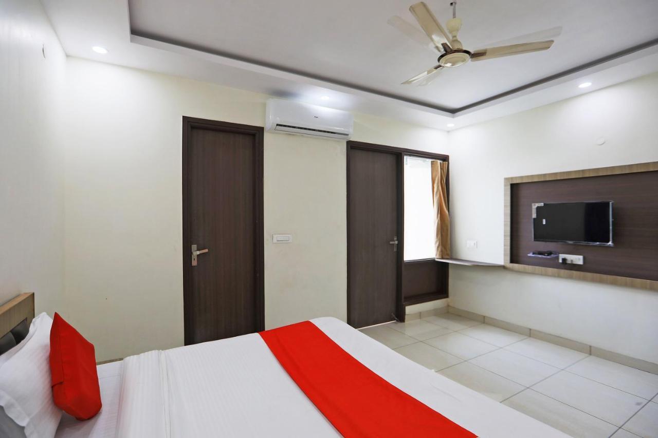 Oyo 48501 Dayal Regency Hotel Hapur Ngoại thất bức ảnh