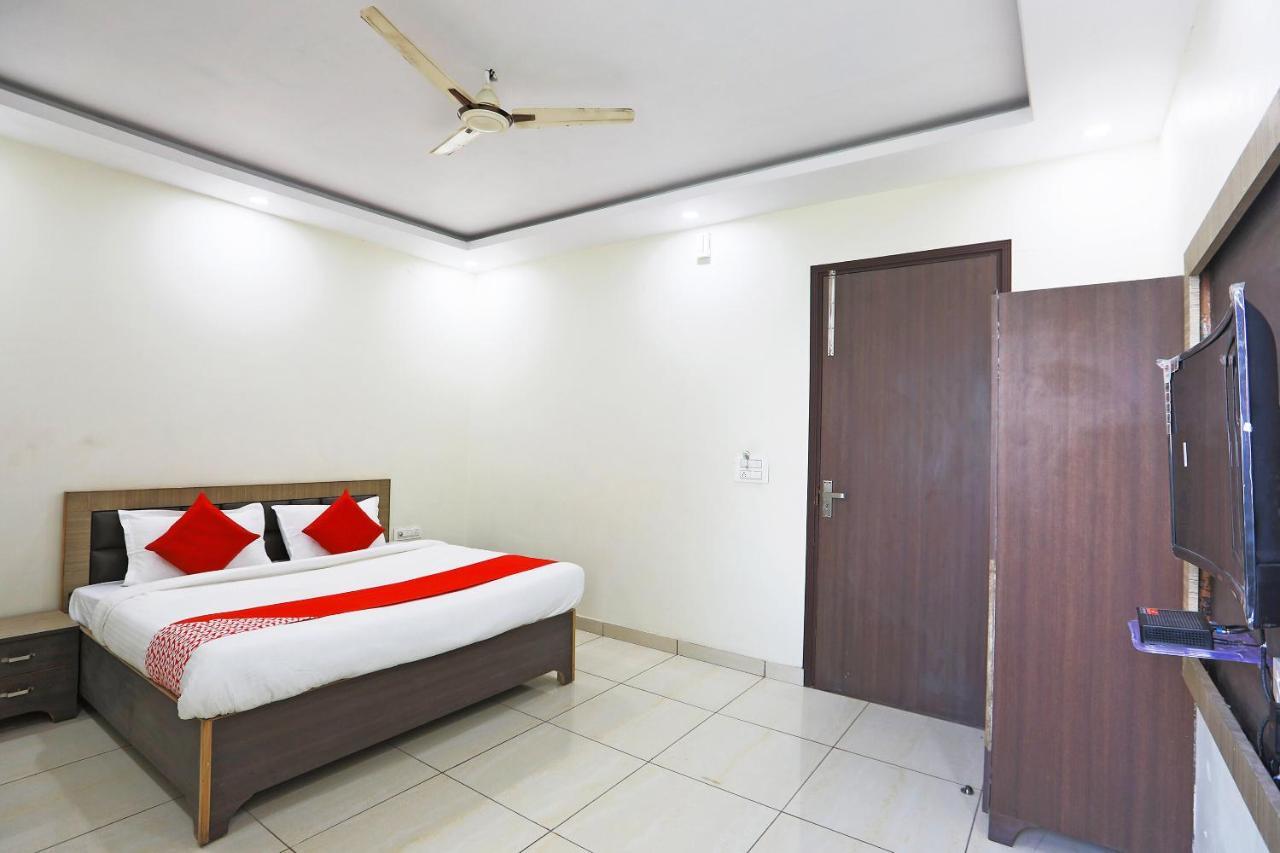 Oyo 48501 Dayal Regency Hotel Hapur Ngoại thất bức ảnh